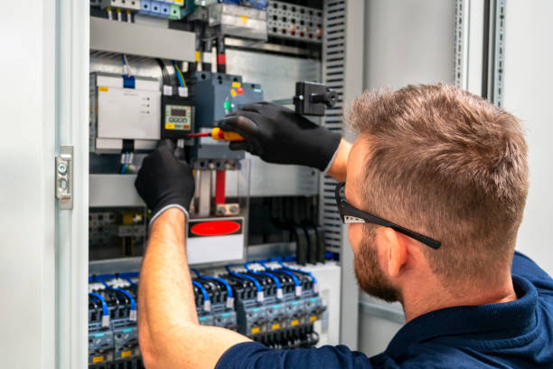 Best Commercial Electrician Services  in Bristow, OK