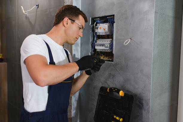 Best Emergency Electrical Repair  in Bristow, OK